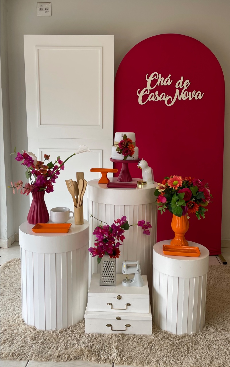 Chá de Casa Nova Pink E Laranja - Cantinho Da Alegria Festas
