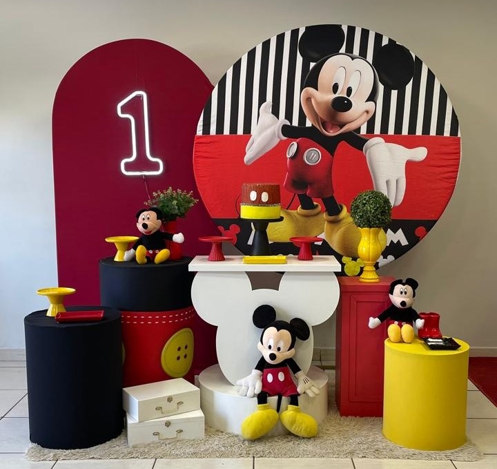 Composição Mickey Com Balões de Brinde  - Cantinho Da Alegria Festas