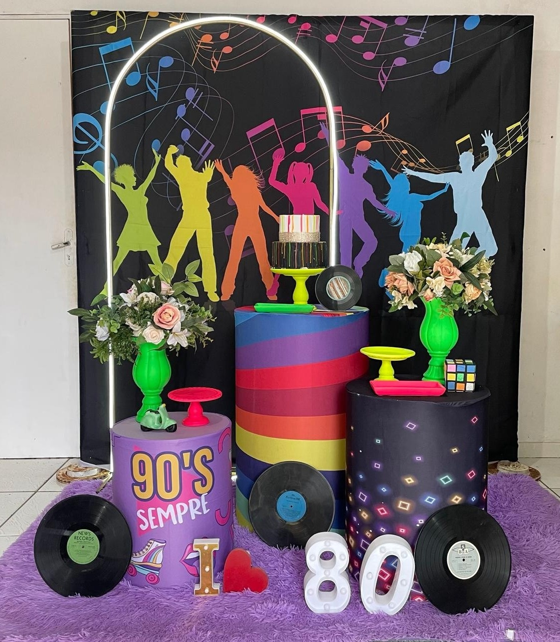 Composição Anos 80 - Cantinho Da Alegria Festas