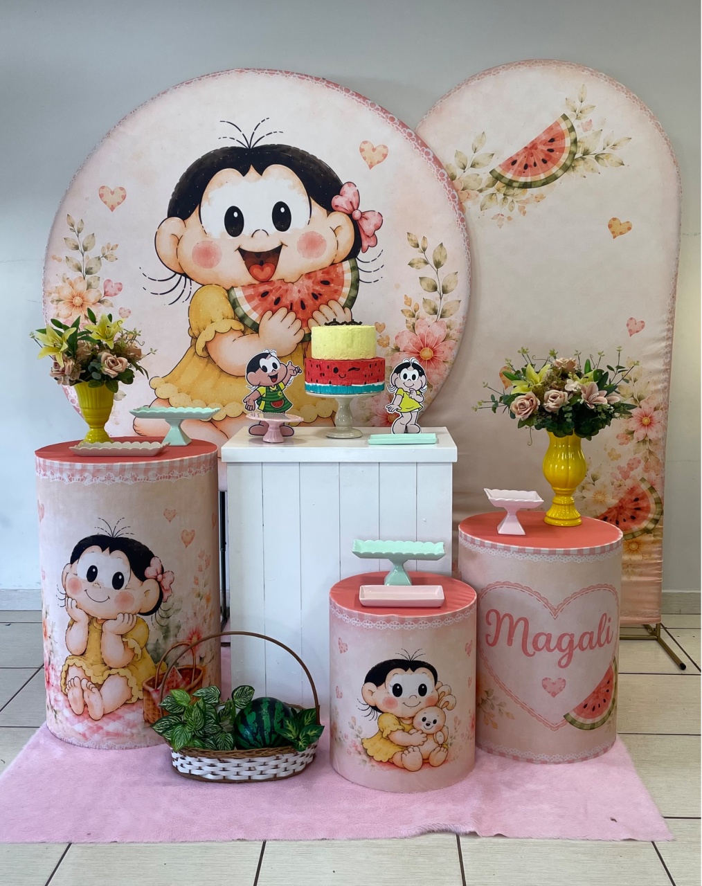 Composição Magali Aquarela Com Balões de Brinde - Cantinho Da Alegria Festas