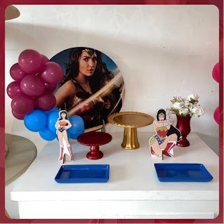 Mini Kit Mulher Maravilha - Cantinho Da Alegria Festas