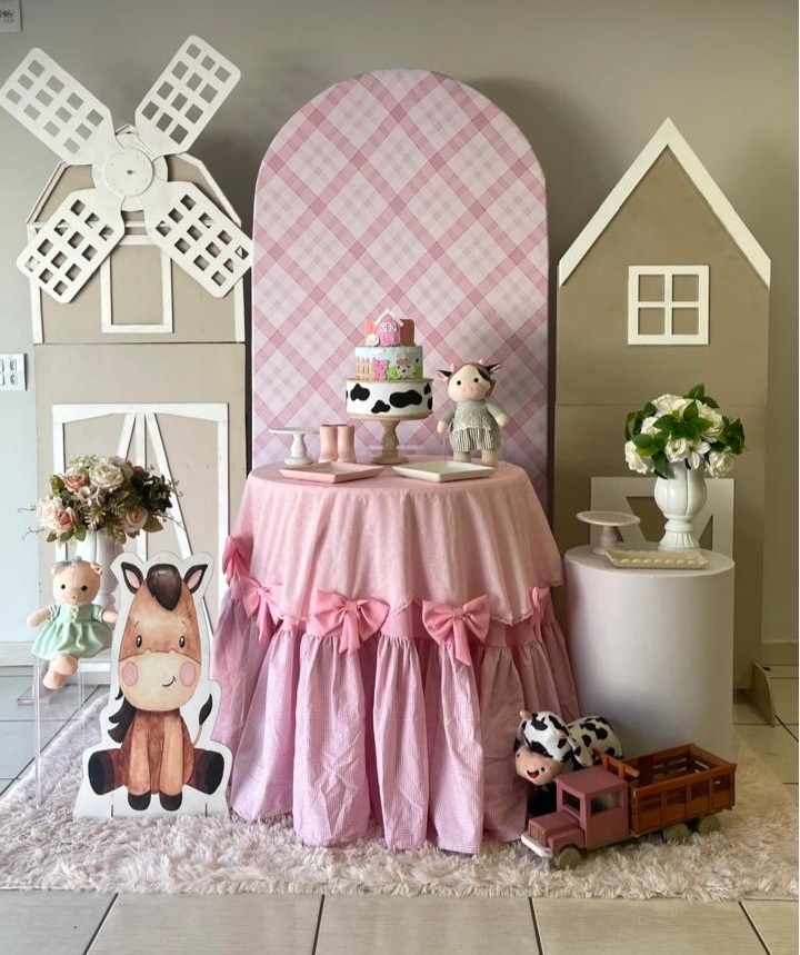 Kit Fazendinha Rosa Toalha de Babado - Cantinho Da Alegria Festas