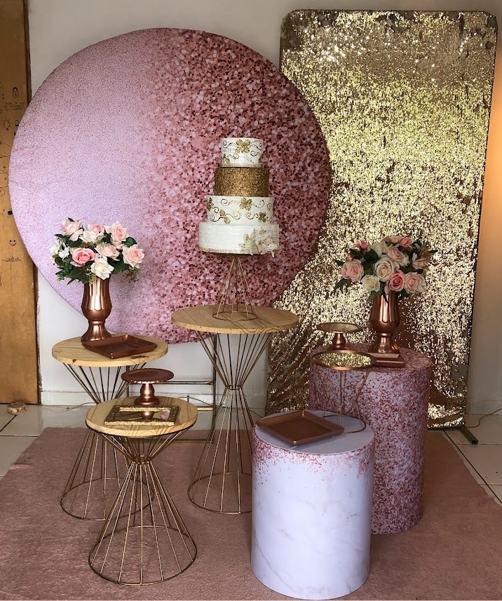 Composição Glitter Rosê Com Balões de Brinde - Cantinho Da Alegria Festas