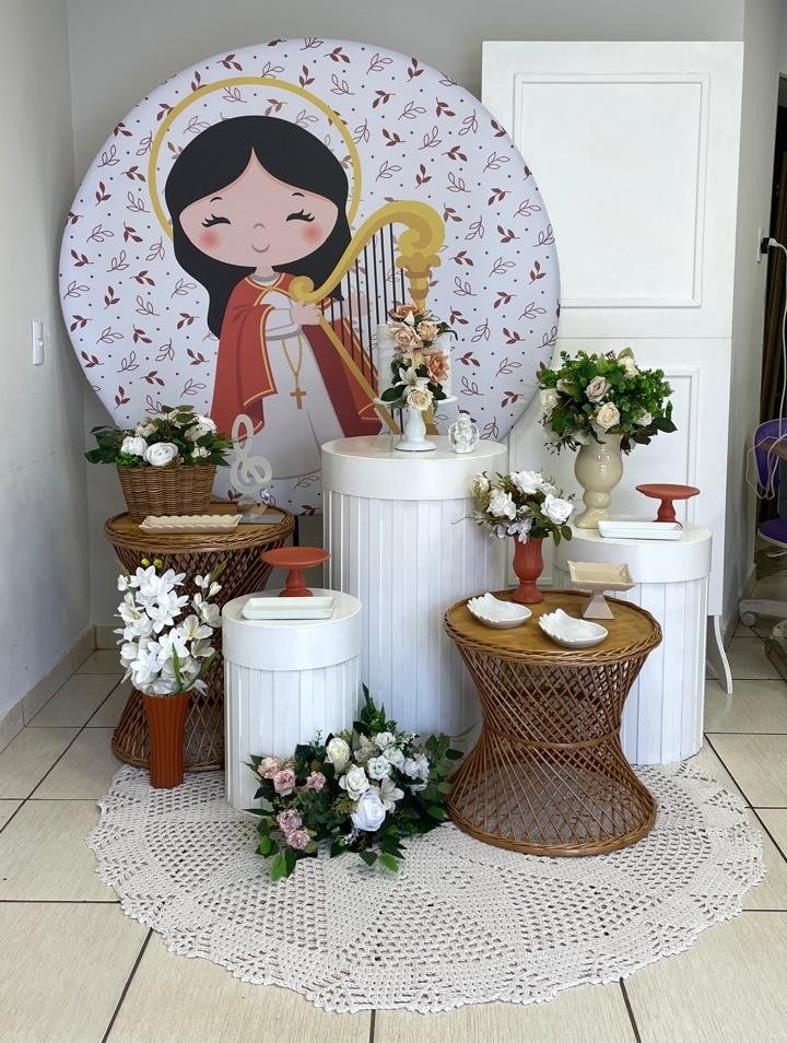 Composição Santa Cecília Com Balões de Brinde - Cantinho Da Alegria Festas