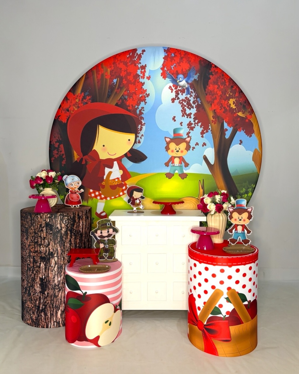 Kit Prata- Chapelzinho Vermelho 1 - DLUARTS DECORAÇÕES E EVENTOS