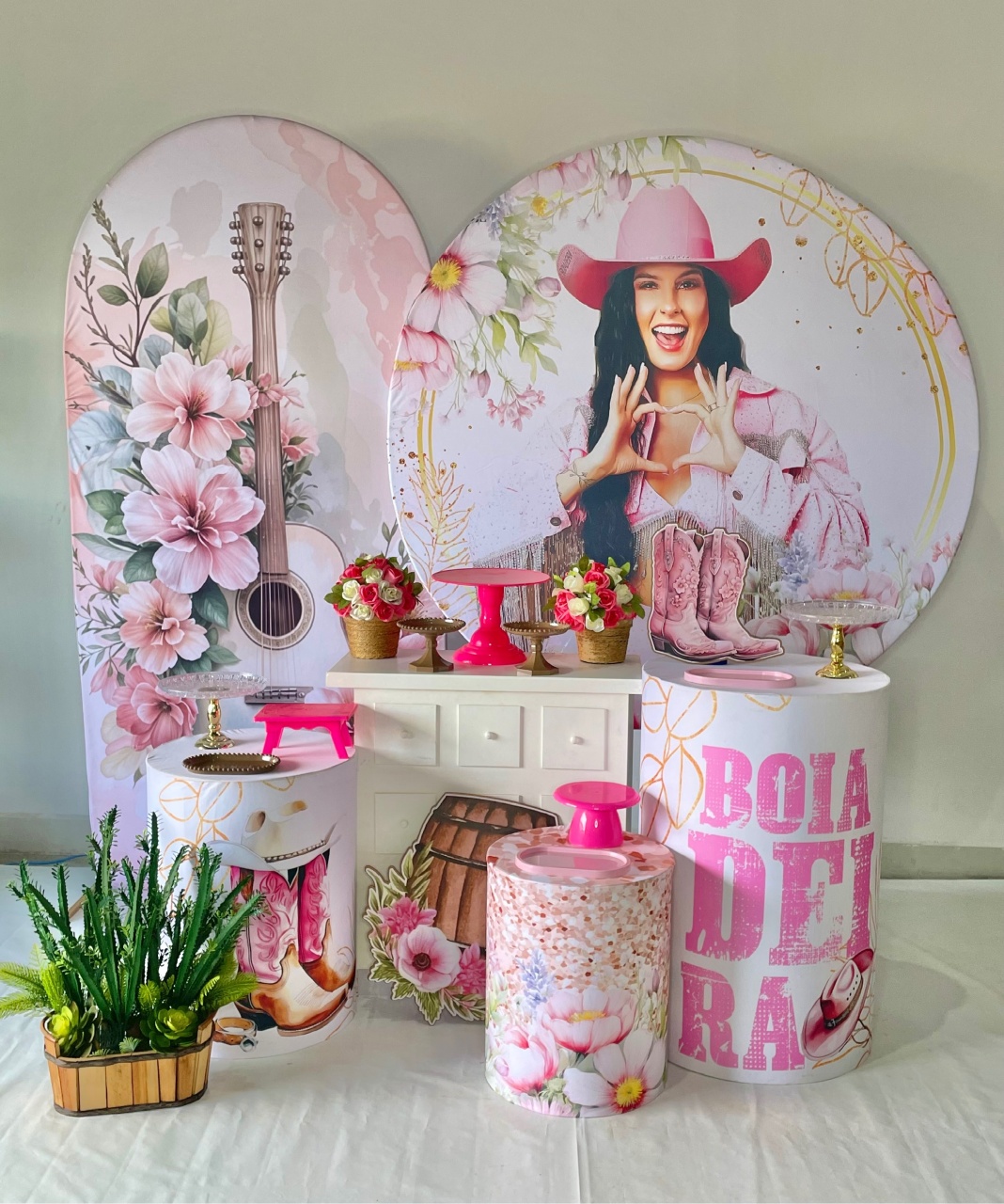 Kit Ouro - Ana Castela - DLUARTS DECORAÇÕES E EVENTOS