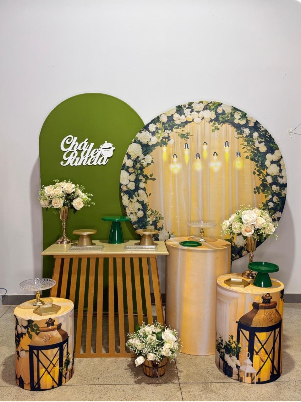 Kit Composiçao- Floral Verde  Chá de Panela - DLUARTS DECORAÇÕES E EVENTOS