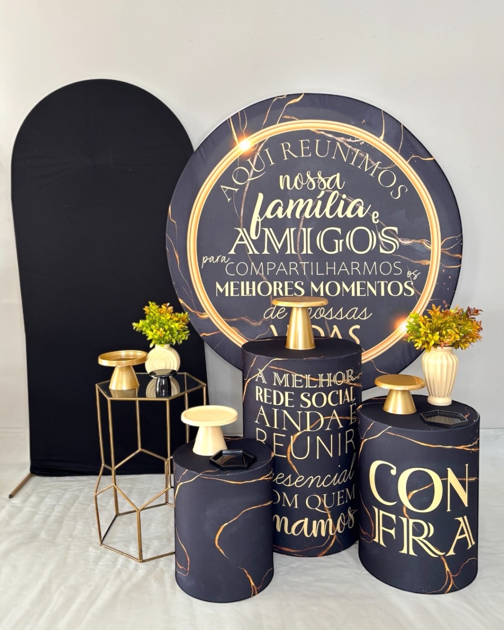 Kit Ouro - Familia E Amigos - DLUARTS DECORAÇÕES E EVENTOS
