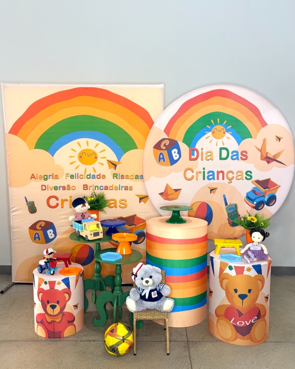 Kit Ouro - Dia das Crianças - DLUARTS DECORAÇÕES E EVENTOS