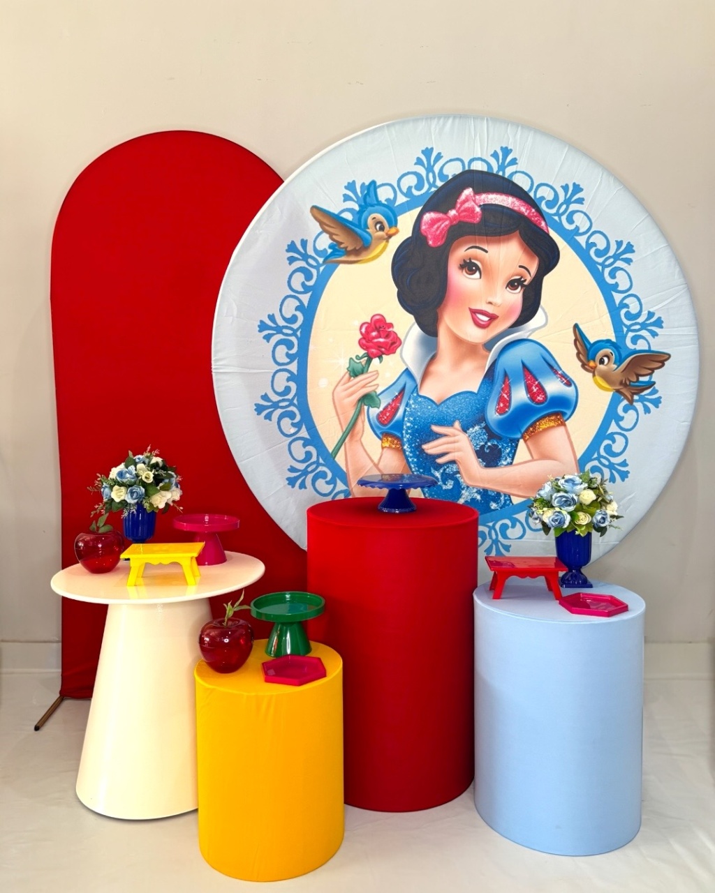 Kit Ouro 1 - Branca de Neve  - DLUARTS DECORAÇÕES E EVENTOS