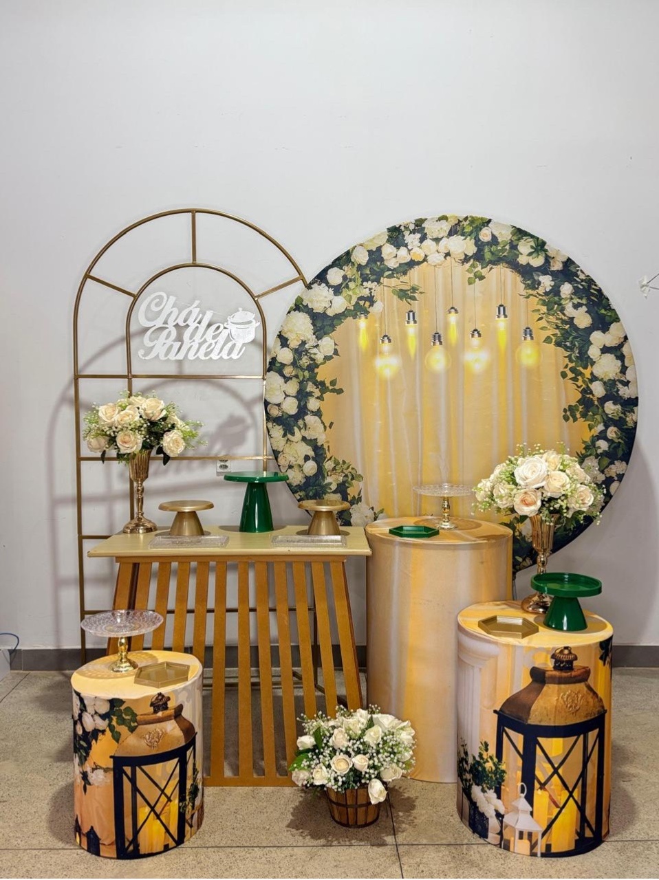 Kit Composiçao- Floral Verde  Chá de Panela  - DLUARTS DECORAÇÕES E EVENTOS