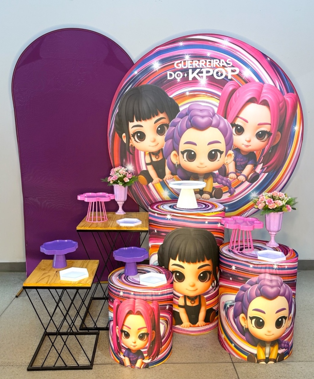 Kit Ouro - Guerreiras Do K-Pop   - DLUARTS DECORAÇÕES E EVENTOS