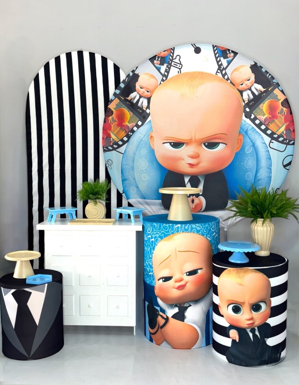 Kit Ouro - Poderoso Chefinho - DLUARTS DECORAÇÕES E EVENTOS