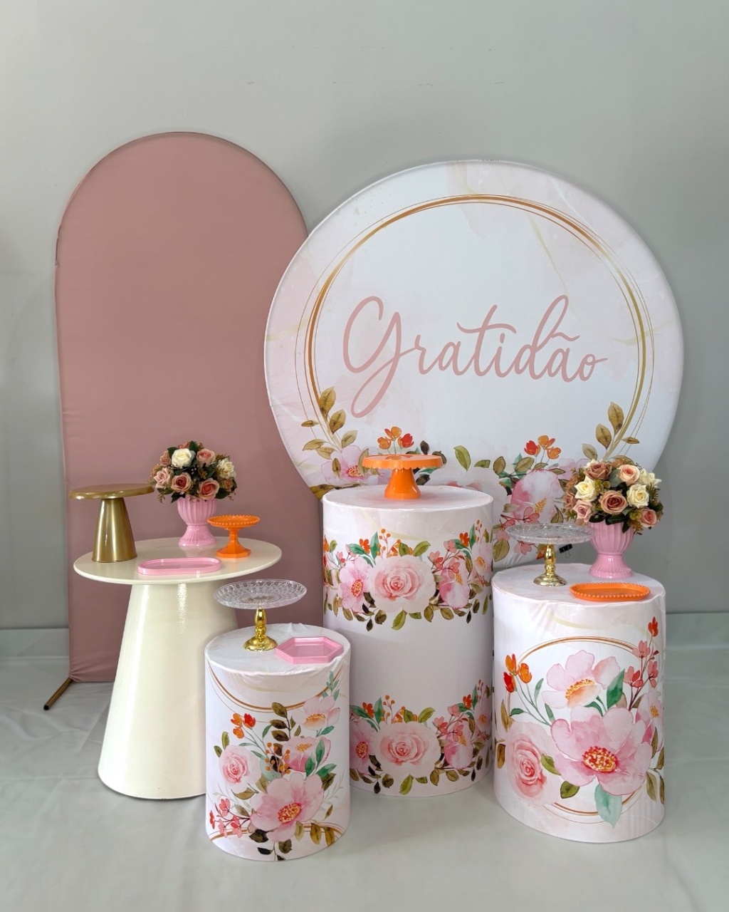 Kit Ouro - Gratidão - DLUARTS DECORAÇÕES E EVENTOS