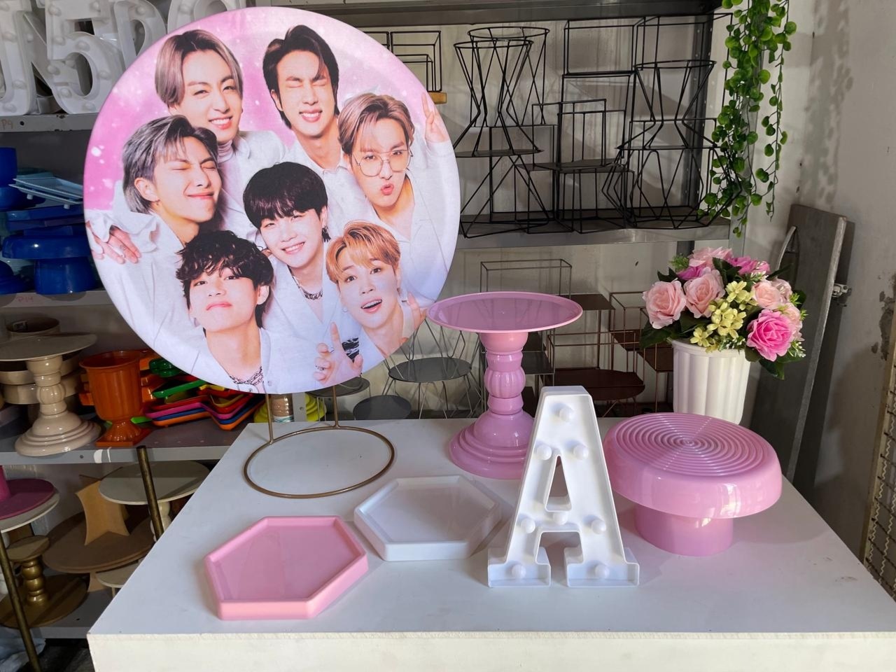 Bts - Festa Na Mesa - Lua Nobre Decorações