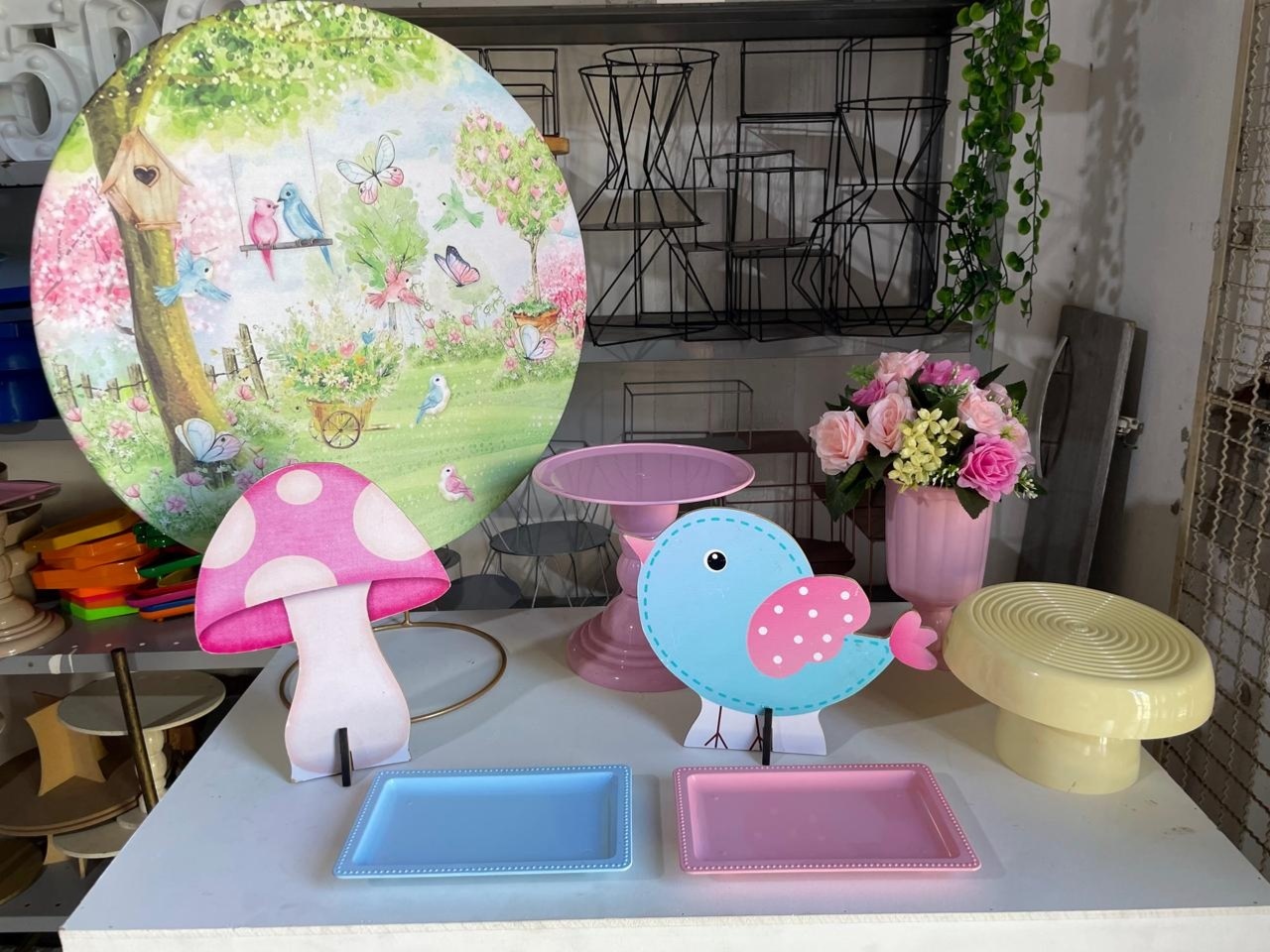 Jardim Encantado - Festa Na Mesa - Lua Nobre Decorações