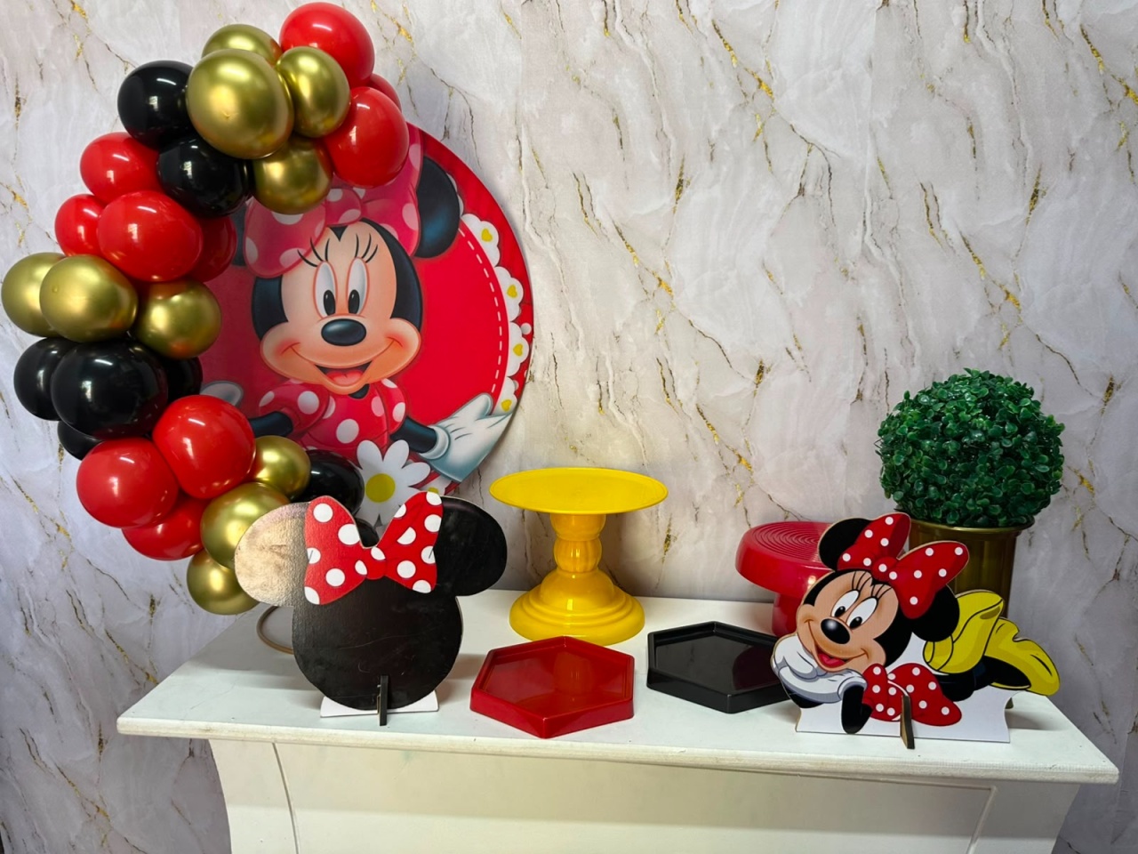 Minnie Vermelha - Festa Na Mesa - Lua Nobre Decorações