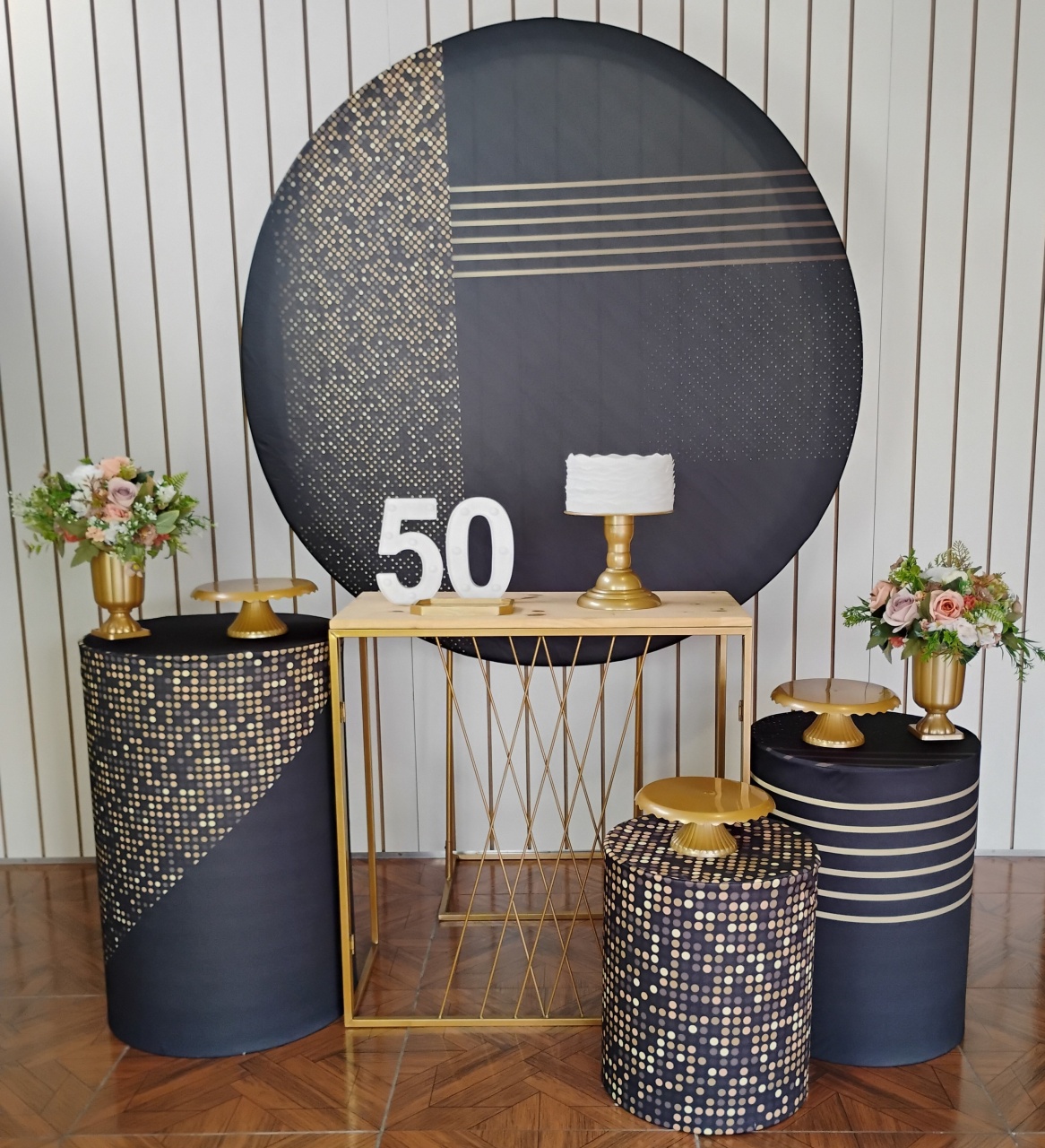 Preto Com Dourado * Kit Prata - LupitoDecoraçõespegueemonte