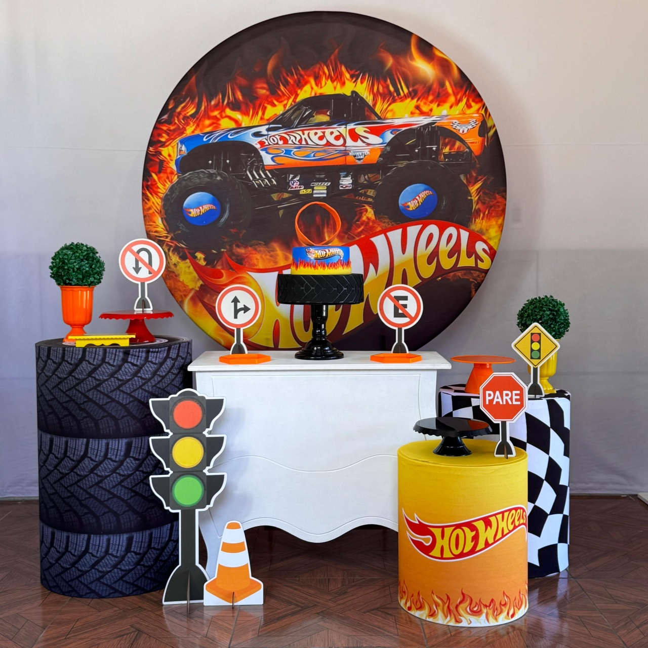 Hot Wheels * Kit Prata - LupitoDecoraçõespegueemonte
