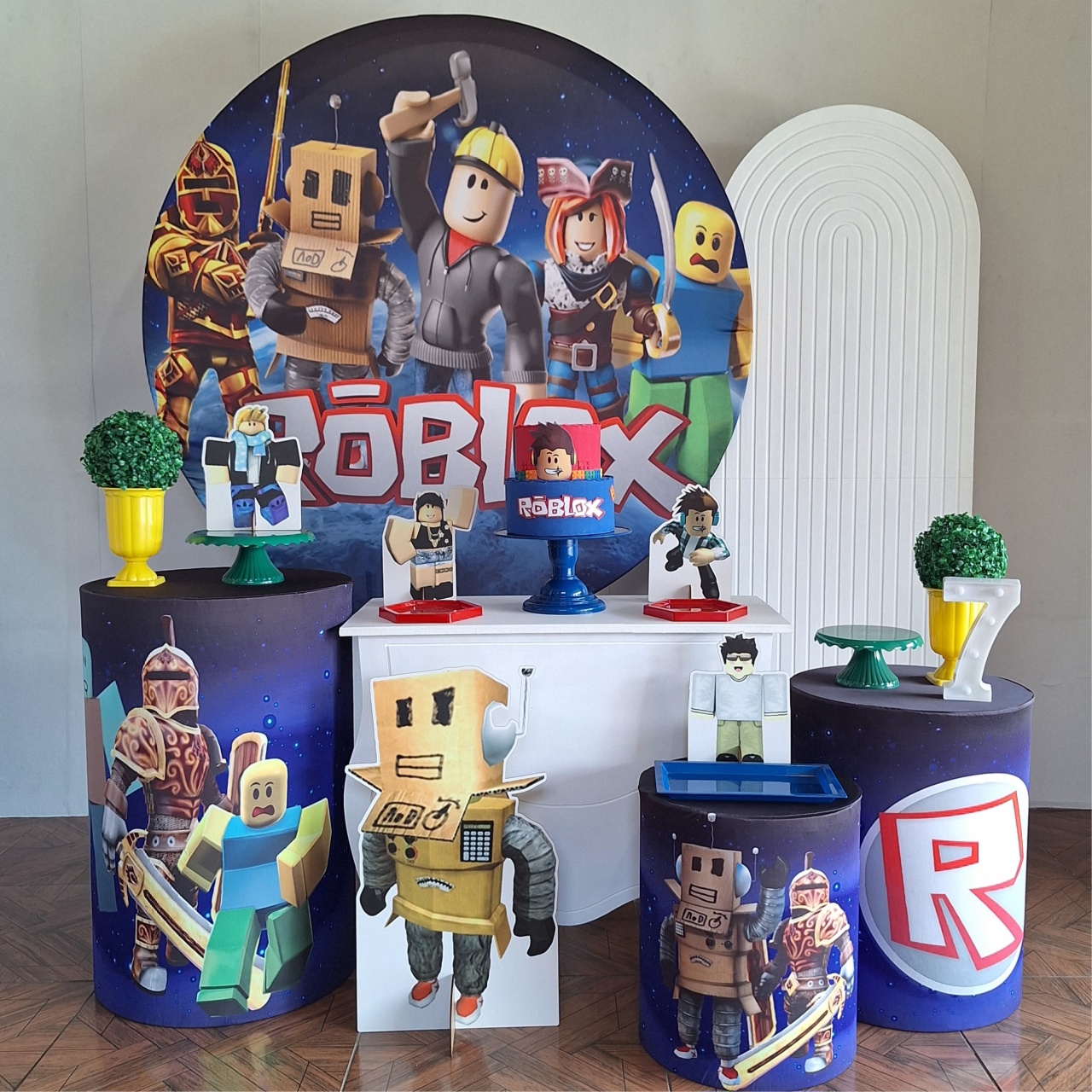 Roblox * Kit Diamante - LupitoDecoraçõespegueemonte