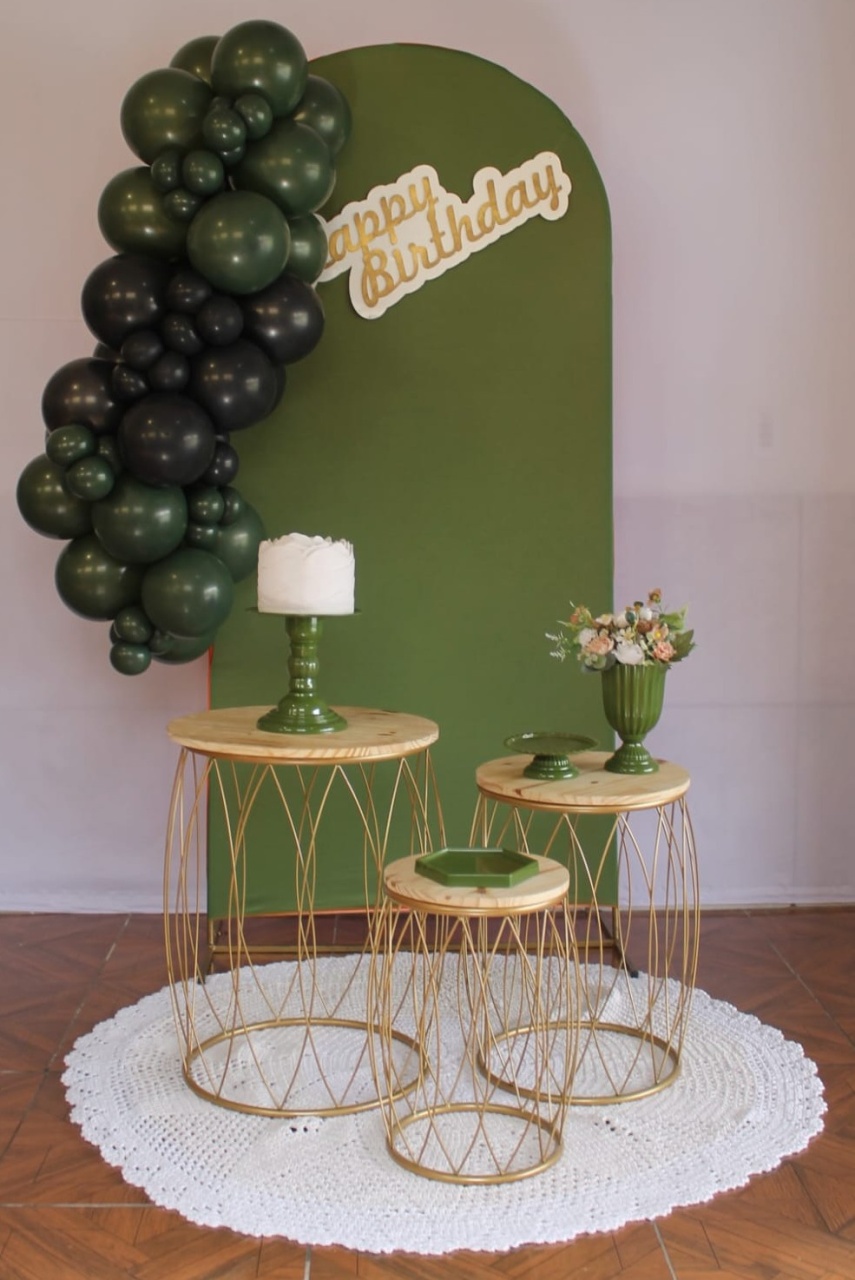 Adulto Verde Oliva * Kit Garden + Balão - LupitoDecoraçõespegueemonte