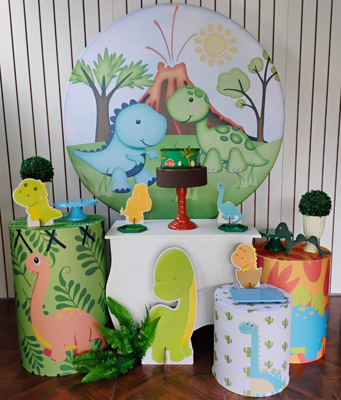 Dinossauro * Kit Prata - LupitoDecoraçõespegueemonte