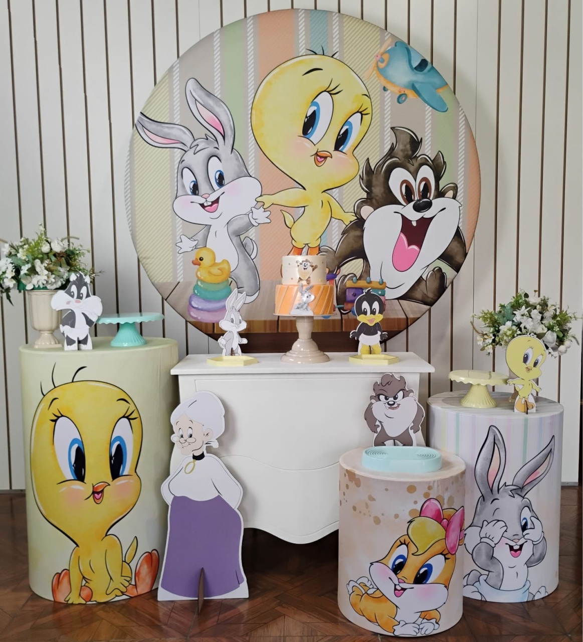 Looney Tunes  * Kit Prata - LupitoDecoraçõespegueemonte