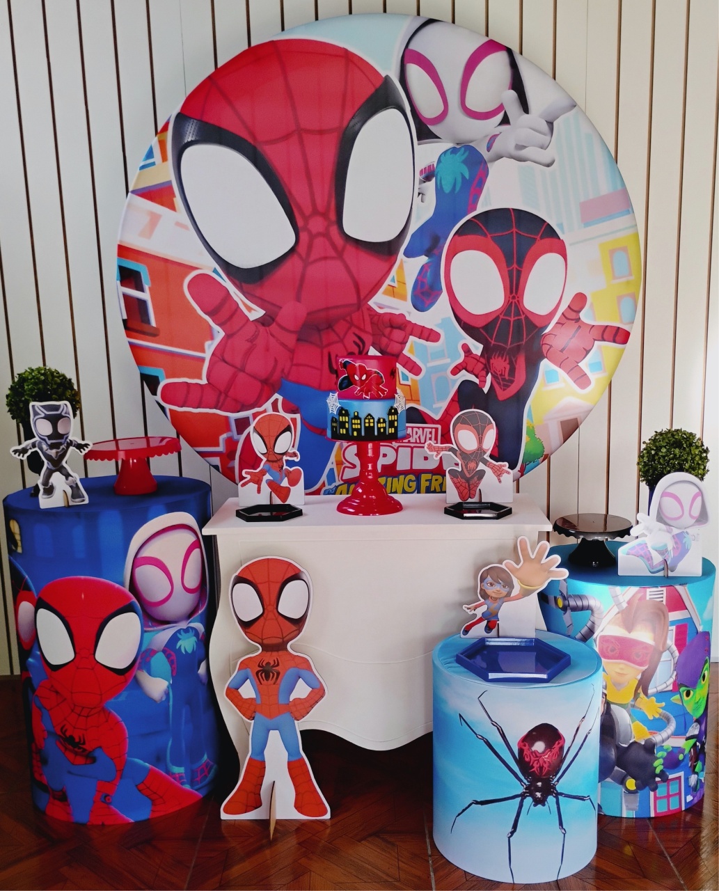 Homem Aranha Amigos Espetaculares   * Kit Prata - LupitoDecoraçõespegueemonte