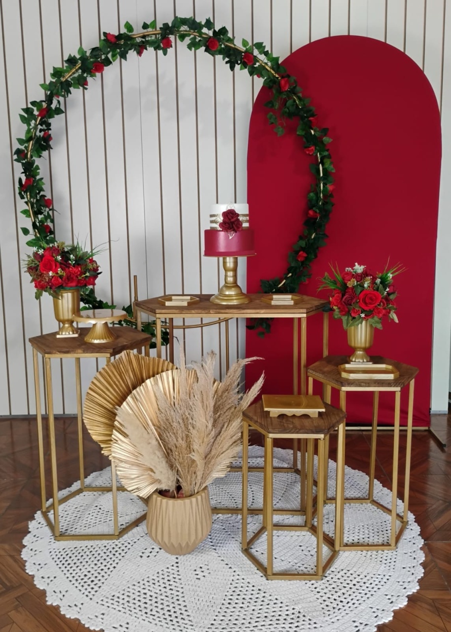 1 Arranjo Floral Vermelho - Kit Composição  - LupitoDecoraçõespegueemonte