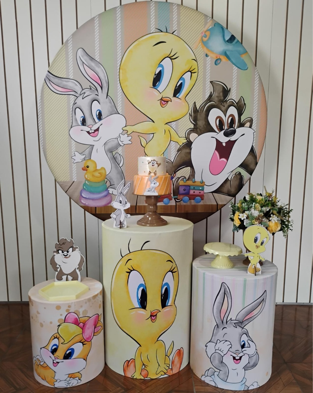 Looney Tunes * Kit Bronze - LupitoDecoraçõespegueemonte