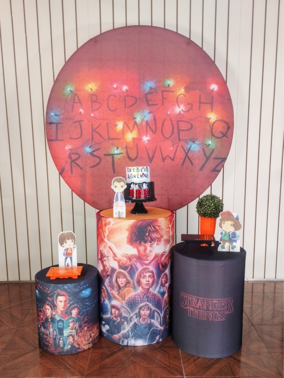 Kit Bronze Stranger Things – Pegue E Monte - LupitoDecoraçõespegueemonte