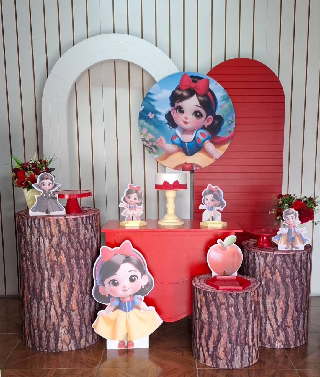Branca de Neve Baby Composição - LupitoDecoraçõespegueemonte