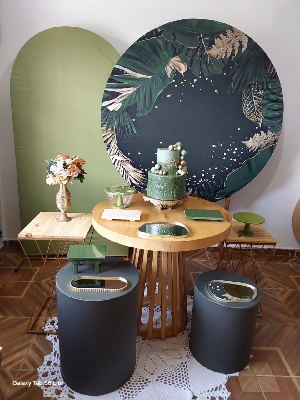 Composição Rustica Folhagem Verde  - PEGUE E MONTE DA DRYCA 