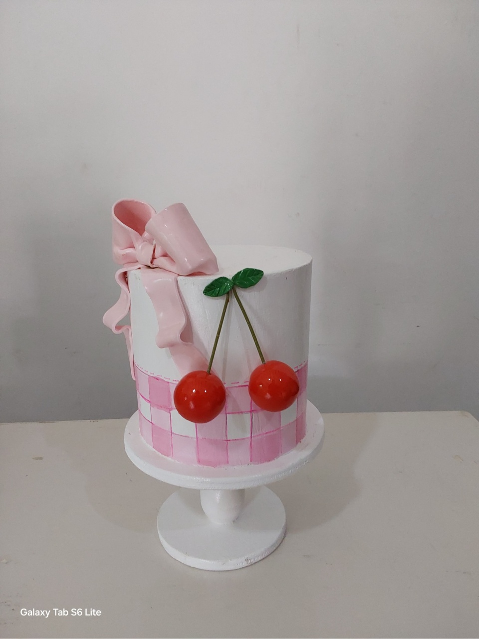 Mini Bolo Cerejinha - PEGUE E MONTE DA DRYCA 