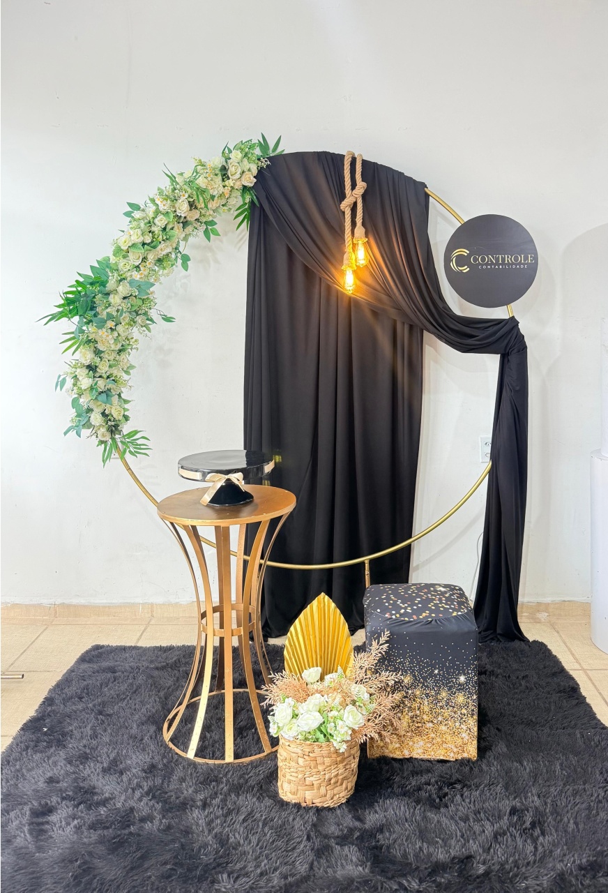 Kit Cenário Preto E Dourado - Kasari Variedades