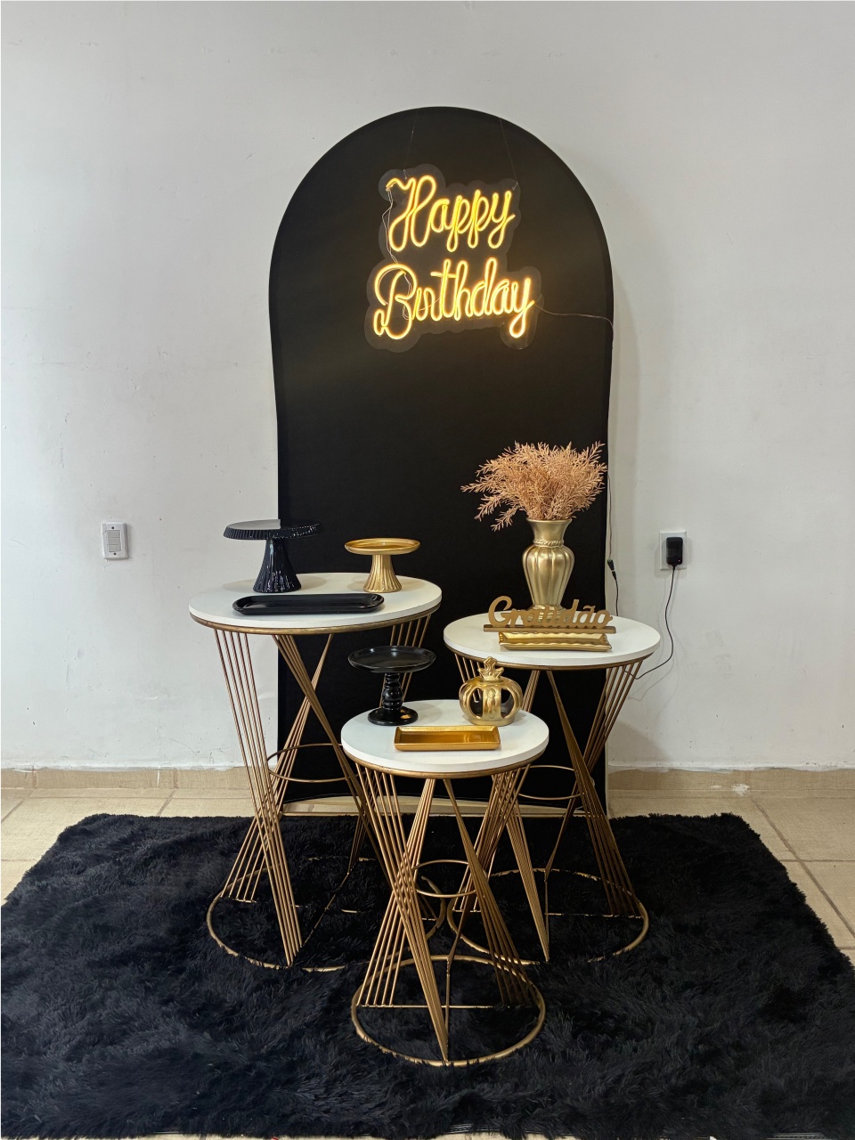 Kit Adulto Preto E Dourado - Kasari Variedades