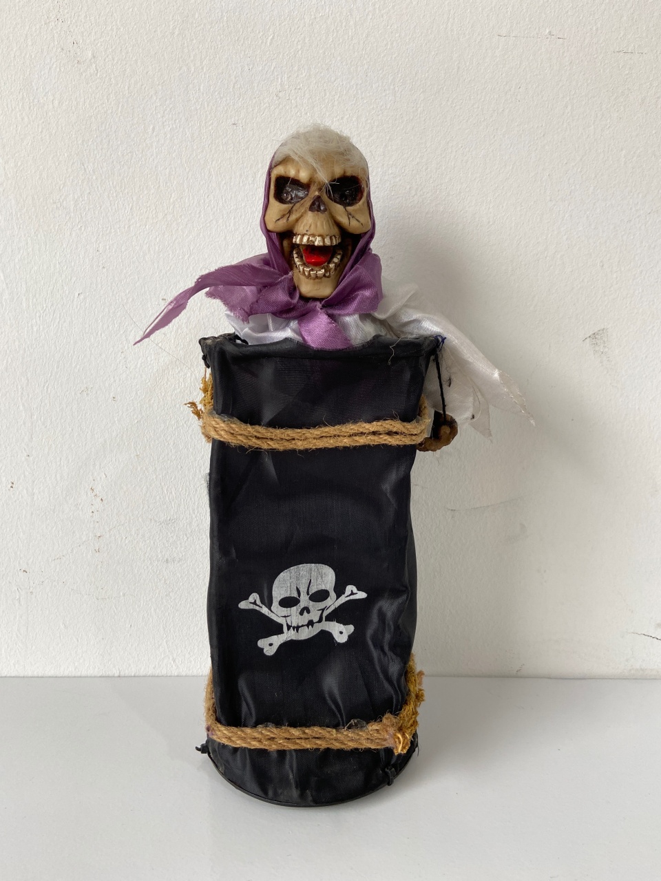 Fantasma No Barril - Kasari Variedades