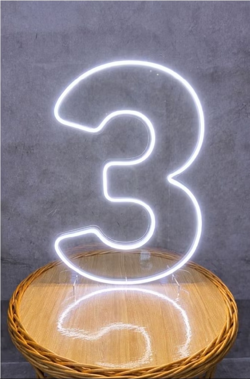 Número 3 Luz Branca 50 Cm - vilafestiva