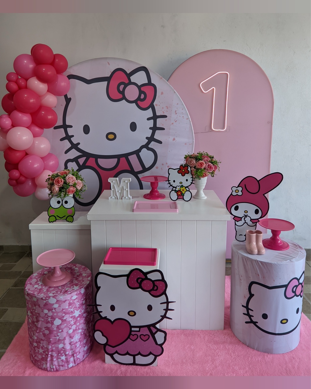 Hello Kitty _Composicao - vilafestiva