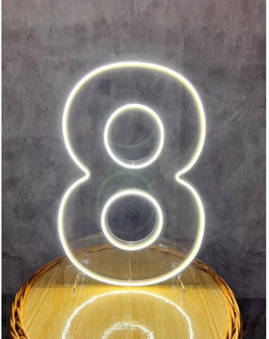 Número 8 Luz Branca 50 Cm - vilafestiva