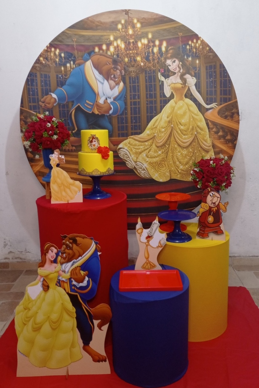A Bela E A Fera  - vilafestiva