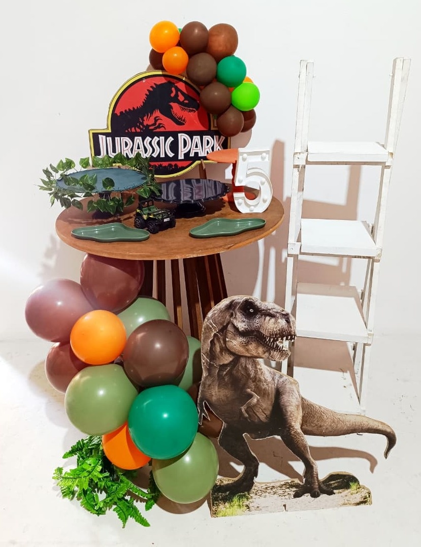 Mini Decor Jurassic Park Na Mesa -  Balões + Escadinha  - M&G FESTAS/Loc decor