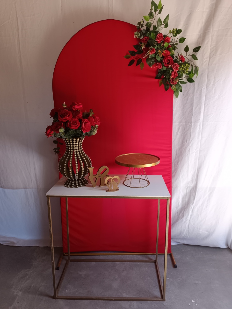 Vermelho Uma Mesa - M&G FESTAS/Loc decor