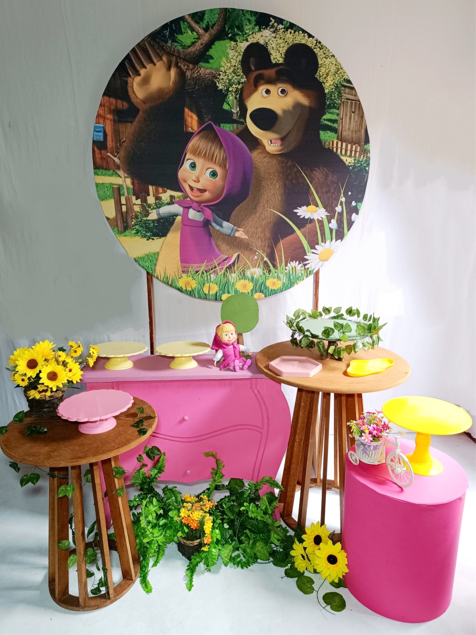 Kit Ouro Masha E O Urso 2 - M&G FESTAS/Loc decor