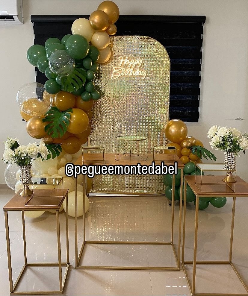 Decoração Adulto Dourado - PEGUEEMONTEDABEL