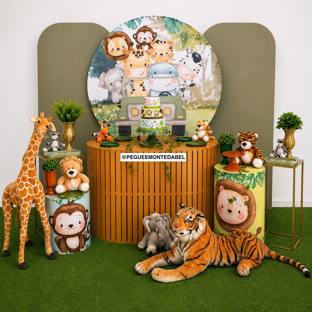 Decoraçao Safari   - PEGUEEMONTEDABEL