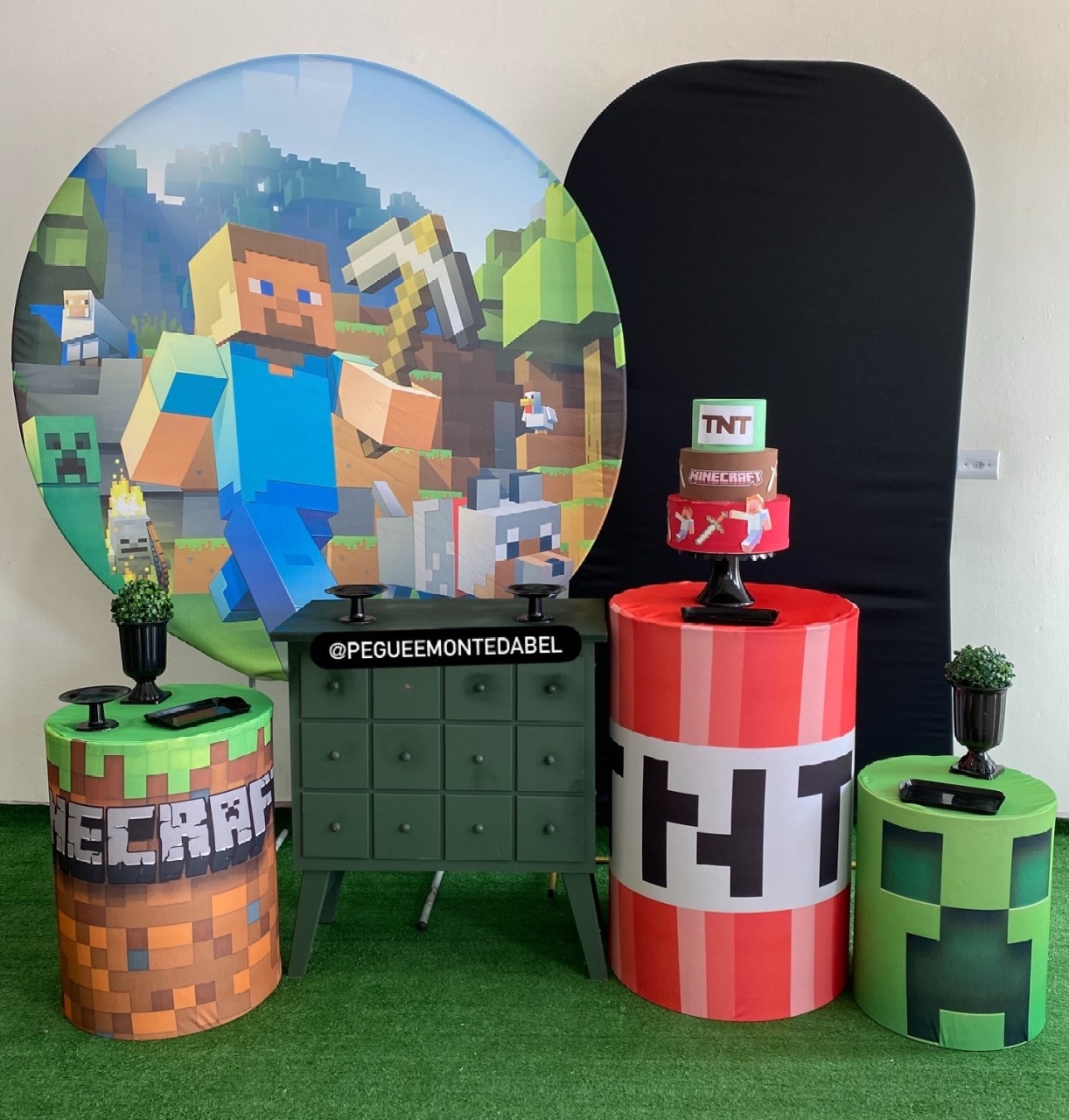 Tema Minecraft Kit 4 - PEGUEEMONTEDABEL