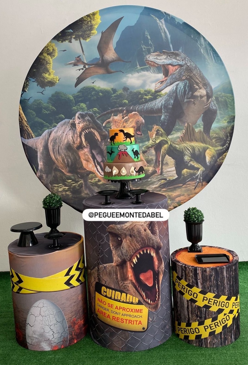 Tema Dinossauro Kit 2  - PEGUEEMONTEDABEL