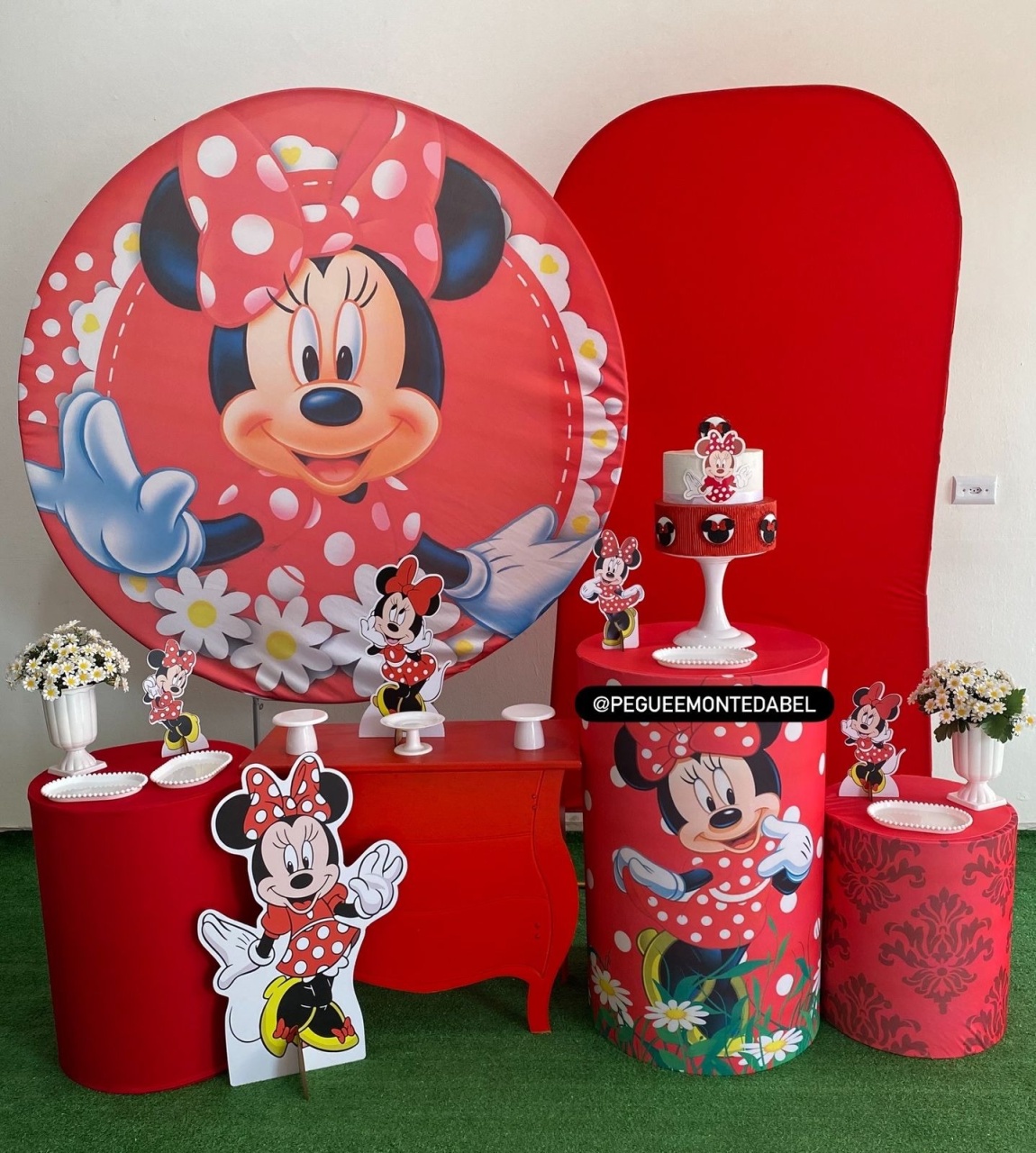 Tema Minnie Vermelha Kit 4  - PEGUEEMONTEDABEL