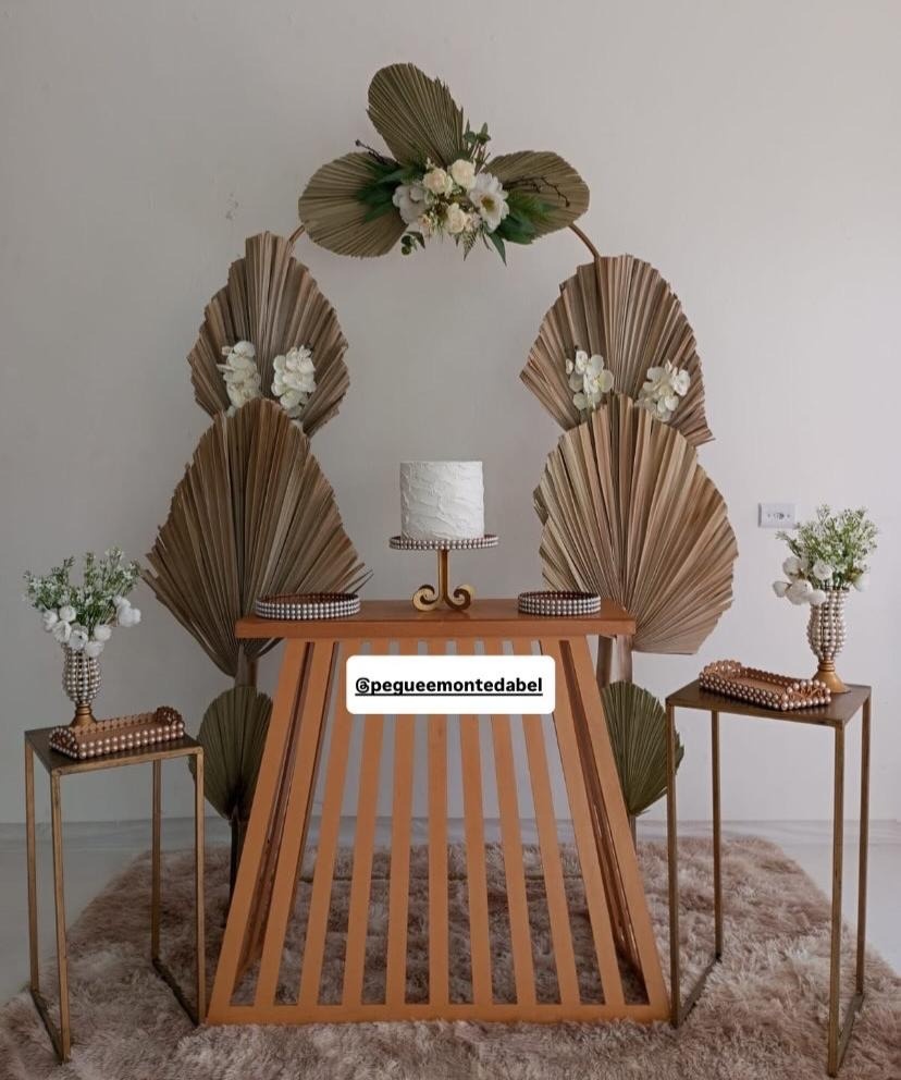 Mesa de  Bolo Casamento  - PEGUEEMONTEDABEL